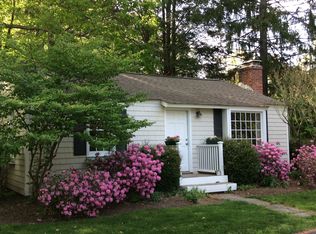 8 Colony Rd, Weston, CT 06883