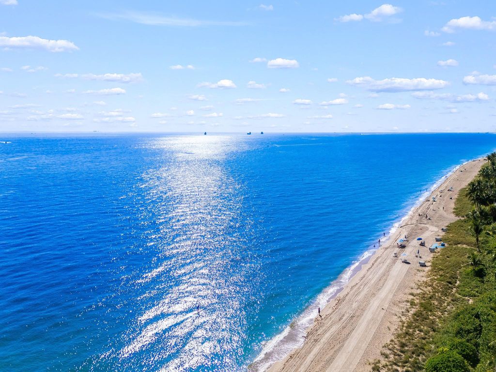 Apartment in Fort Lauderdale, Broward County - More