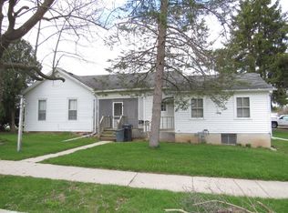 12 Lehner St, CHILTON, WI 53014