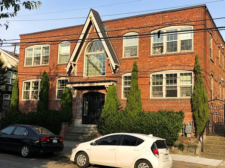 Classy and classic construction.