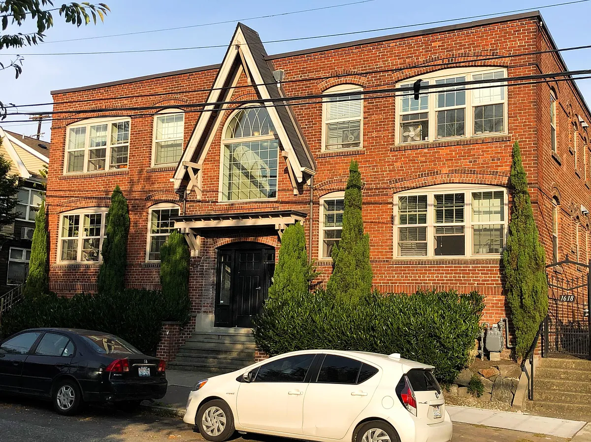 Building Photo - 1620 14th Ave #10