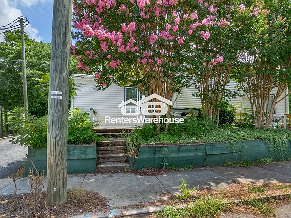 2nd image of 12 E 12th St