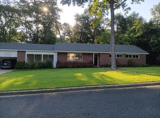 2101 Avenue R, Huntsville, TX 77340