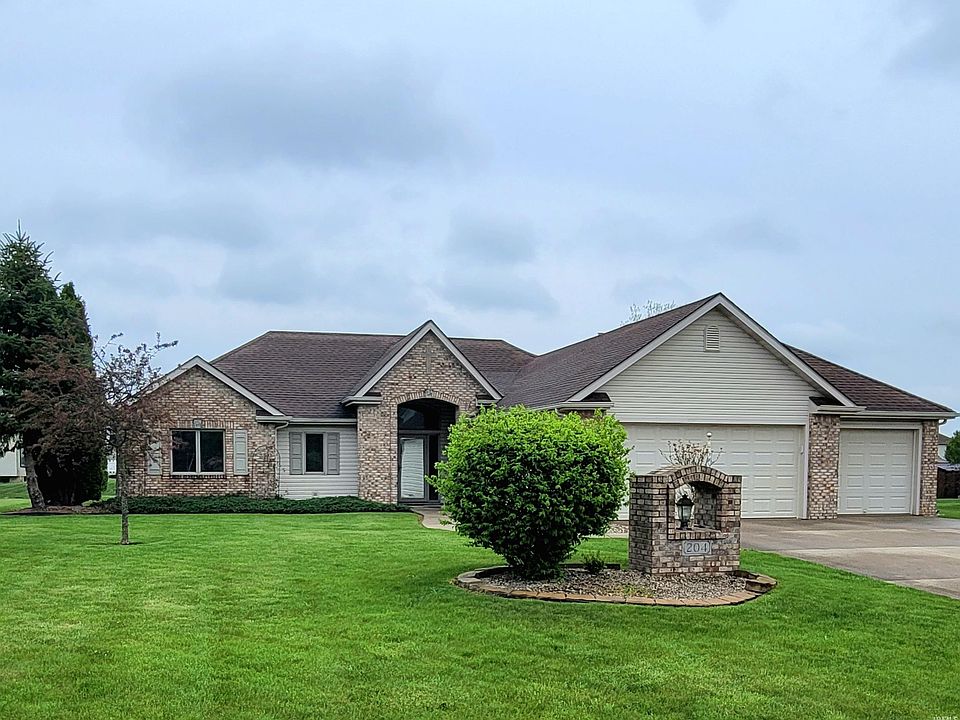 1st image of 204 Steeplechase Dr