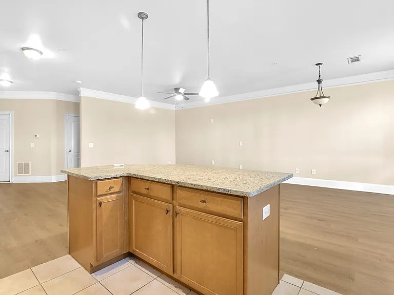 174 Woodhaven Way — Photo 9