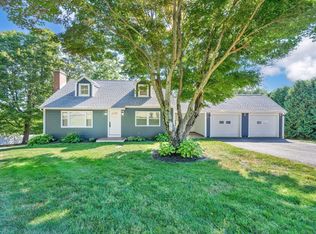 196 E Chippens Hill Rd, Burlington, CT 06013