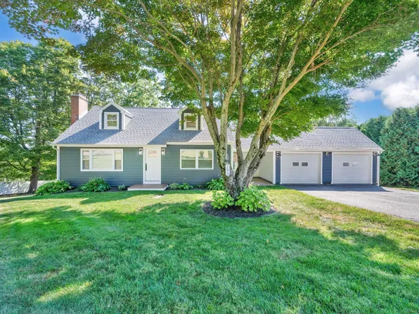 196 East Chippens Hill Road, Burlington, CT 06013