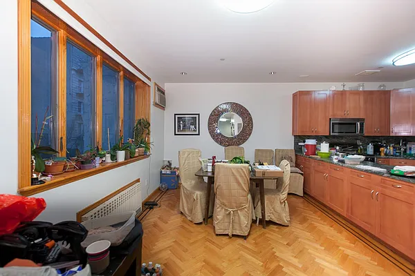 Rented by Voro NYC | media 12