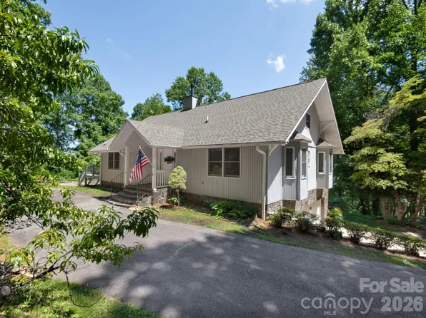 1572 Brushy Fork Rd, Sylva, NC 28779