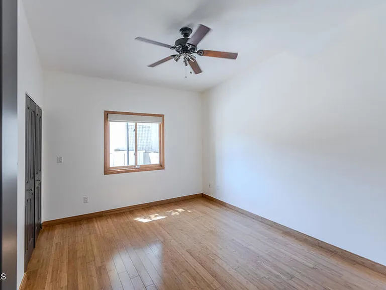 4819 Oakwood Ave — Photo 18
