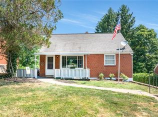 6313 Whitewood St, South Park, PA