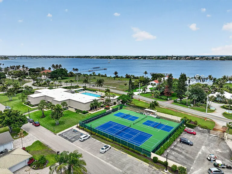 1800 SE Saint Lucie Blvd #11-203 — Photo 78