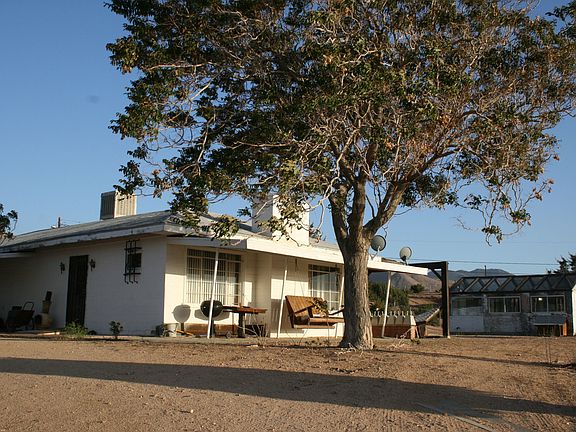 House with Greenhouse