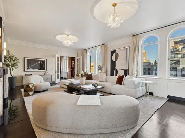 800 Park Ave APT 15, New York, NY 10021