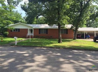 103 Bluebird St, Mt Pleasant, TX 75455