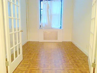 Rented by Manhattan Spaces