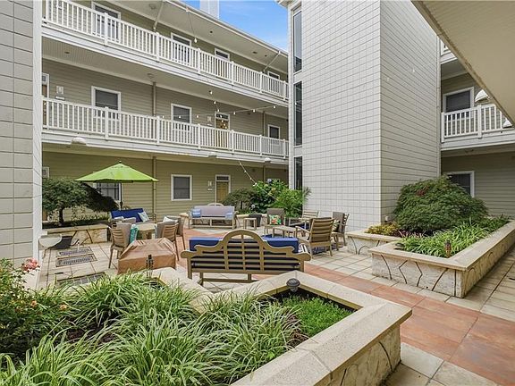 5th image of 400 Rudee Point Rd APT 107