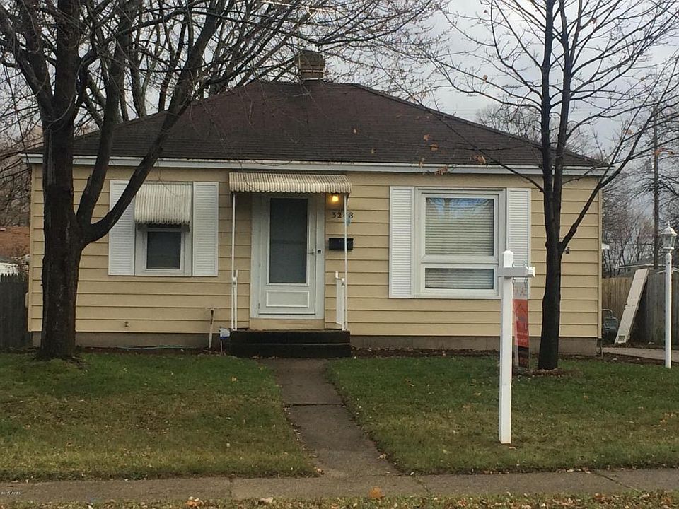 1st image of 3248 Birchwood Ave SW