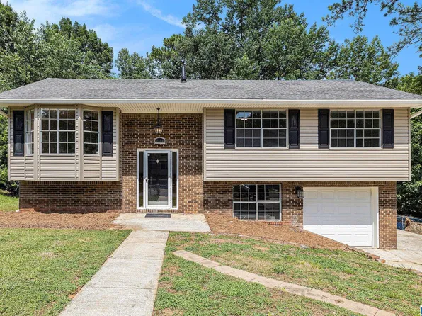2611 Shoemaker St, Birmingham, AL 35235