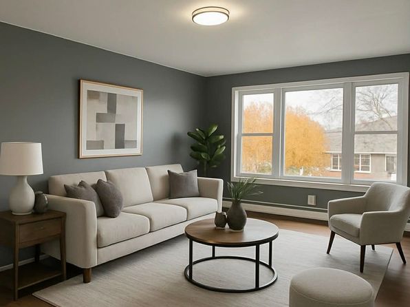 6138 S Kilpatrick Ave #2