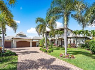 1019 Lake Shore Dr, Delray Beach, FL 33444