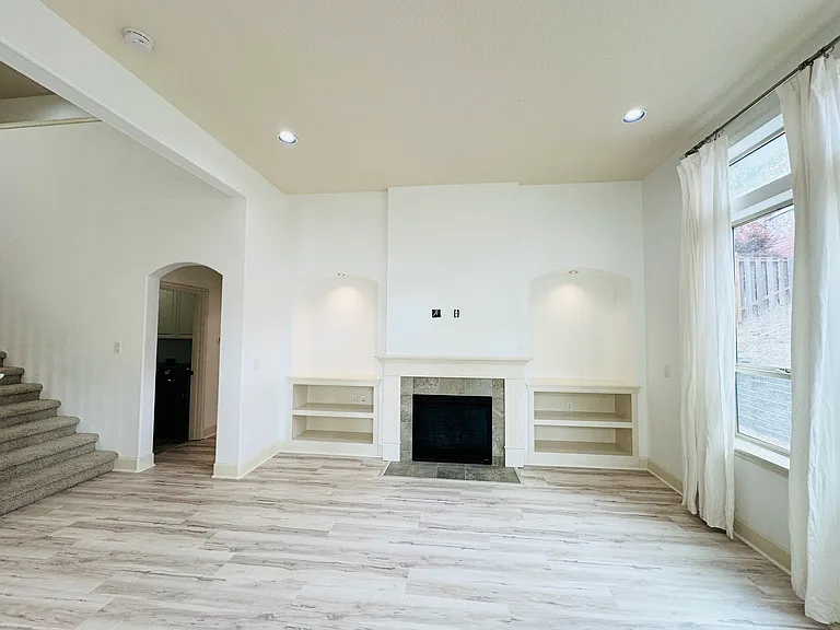 16756 NW Canton St — Photo 20