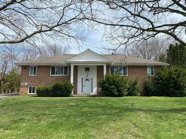 187 Buffington Rd #1