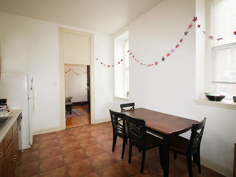 1607 Sarah St #1 — Photo 8