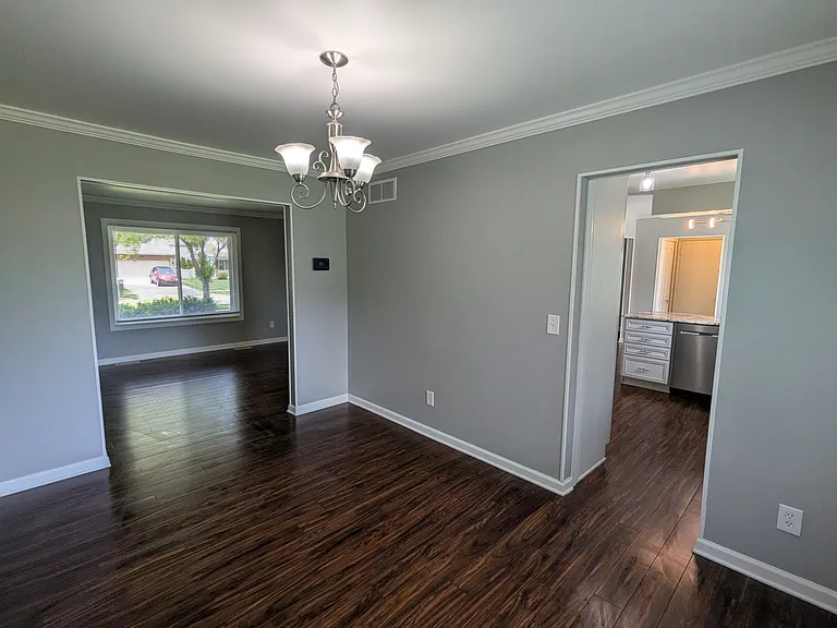 12942 Montbatten Ct — Photo 3