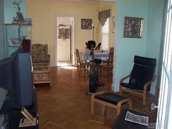 2nd image of 226 Street
