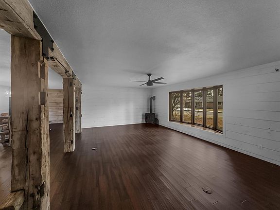 4th image of 2960 SHADY LANE