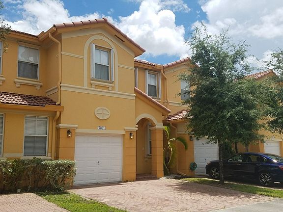 3rd image of 7831 NW 110th Ave