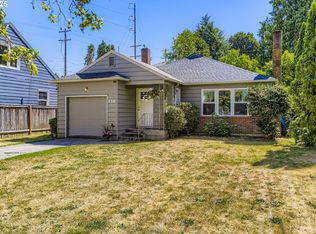 516 SE 58th Ave, Portland, OR 97215