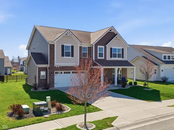 4355 Homestead Dr, Whitestown, IN 46075