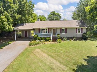 534 Mason Rd, Boiling Springs, SC 29316