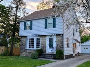 3459 Woodridge Rd, Cleveland Heights, OH 44121