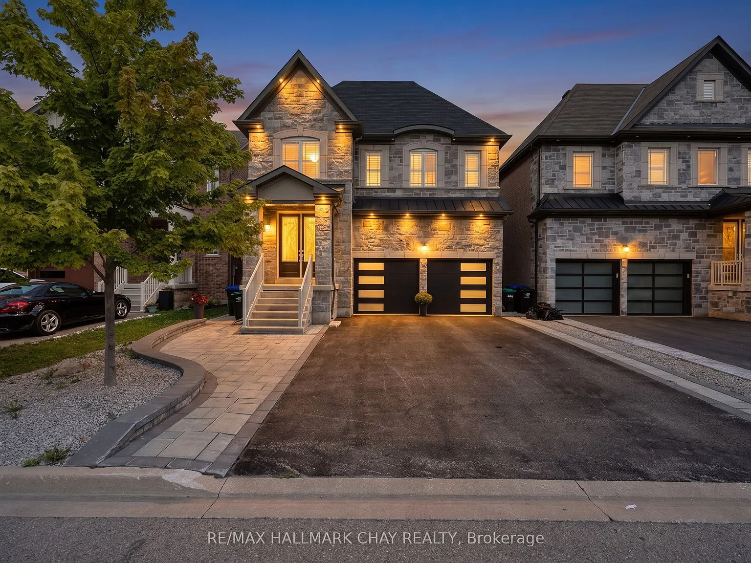3 bed, $2,800 — Photo 1