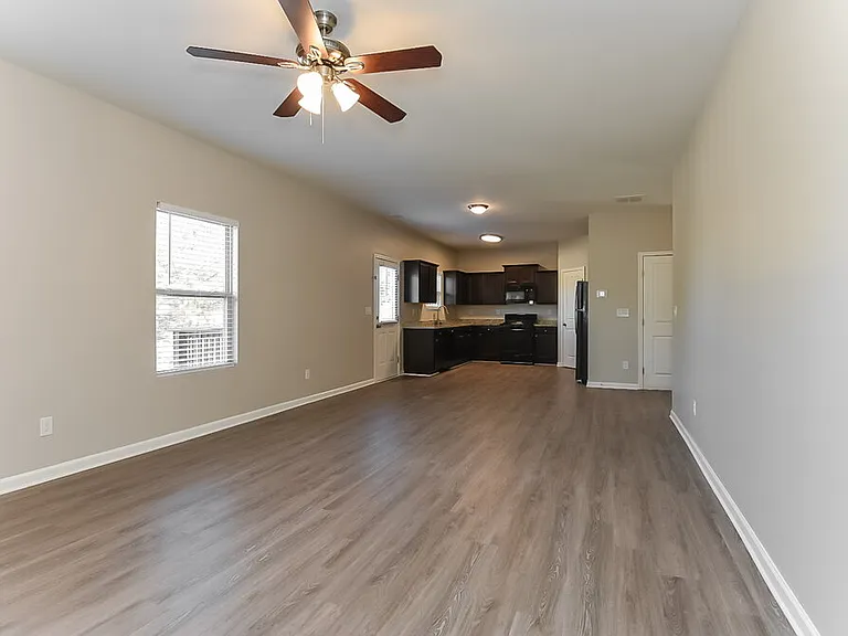 311 Caledonian Cir — Photo 7