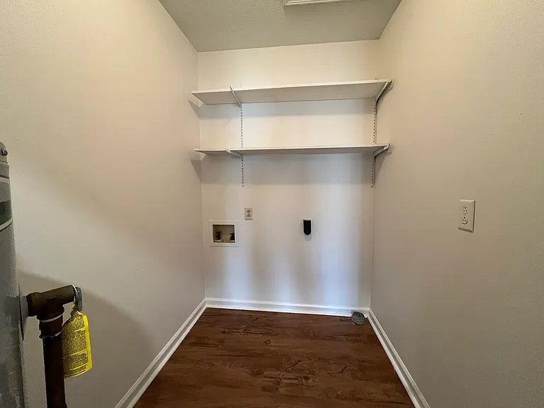 604 Fairfield Dr #A — Photo 12