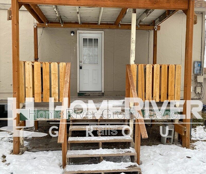 1st image of 1350 Lake Ave