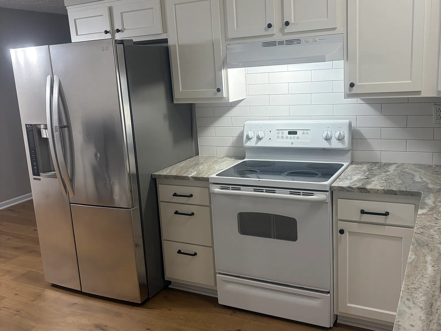 3 bed, 1030 sqft, $1,750 — Photo 4