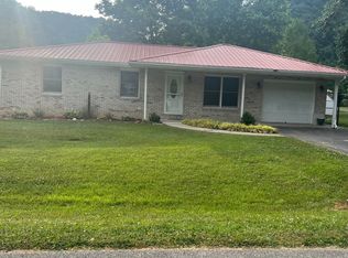 224 Maher Dr, Morehead, KY 40351