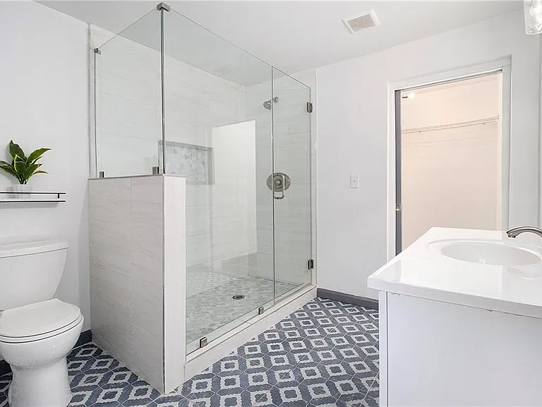 154 Wadley St NW — Photo 4