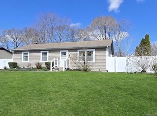 19 Appel Drive E, Shirley, NY 11967