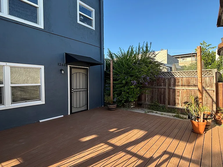 1268 N Westmoreland Ave #1/2 — Photo 24