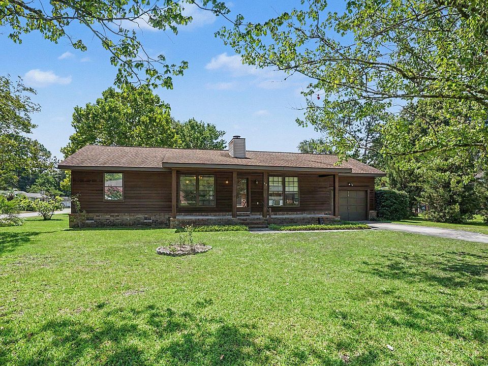 1st image of 519 Longleaf Rd