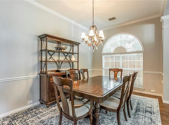 5th image of 3821 Northpark Dr