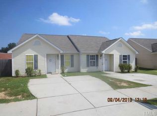 1122 Summerkings Ct, Raleigh, NC 27610