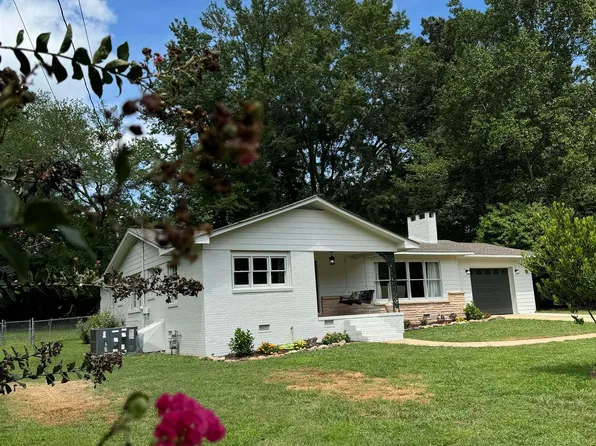 183 Brookwood Cir NE, Arab, AL 35016