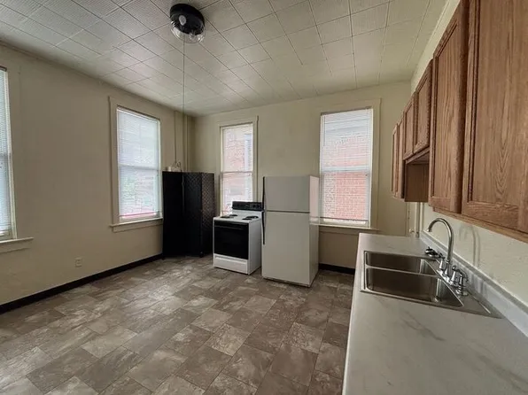 611 Ohio St #611, Terre Haute, IN 47807